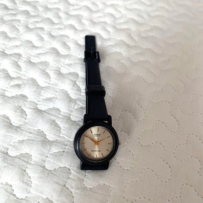 Casio 901A1-103 Analog Quartz Women