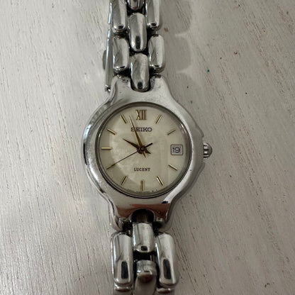 Seiko Analog Quartz Women