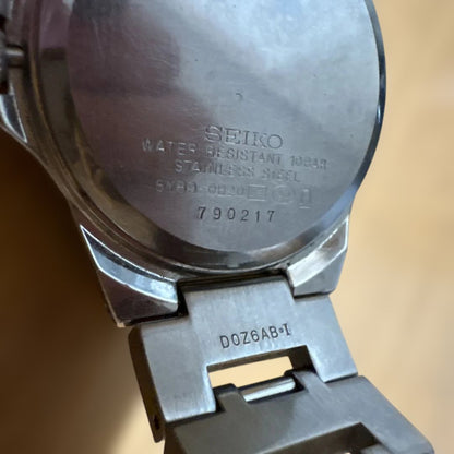 Seiko lk/lukia Analog Quartz Women