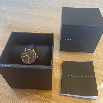 Marc By Jacobs Analog Quartz Women