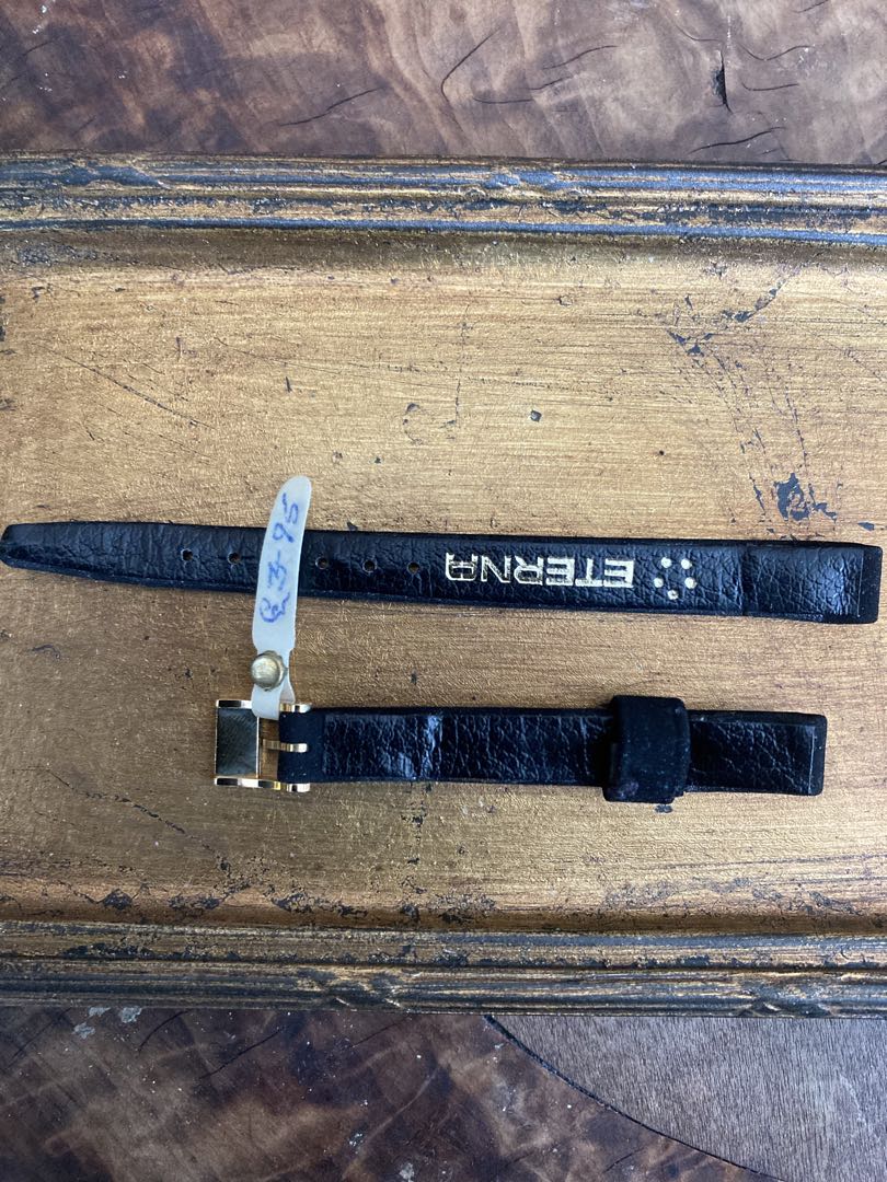 Eterna Analog Mechanical (Manual) Women
