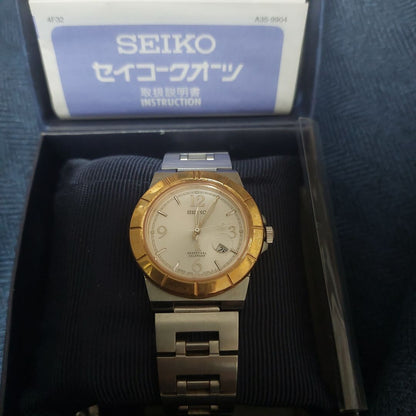 Seiko Lukia/LK Lukia 4F32-0130 Analog Quartz Women