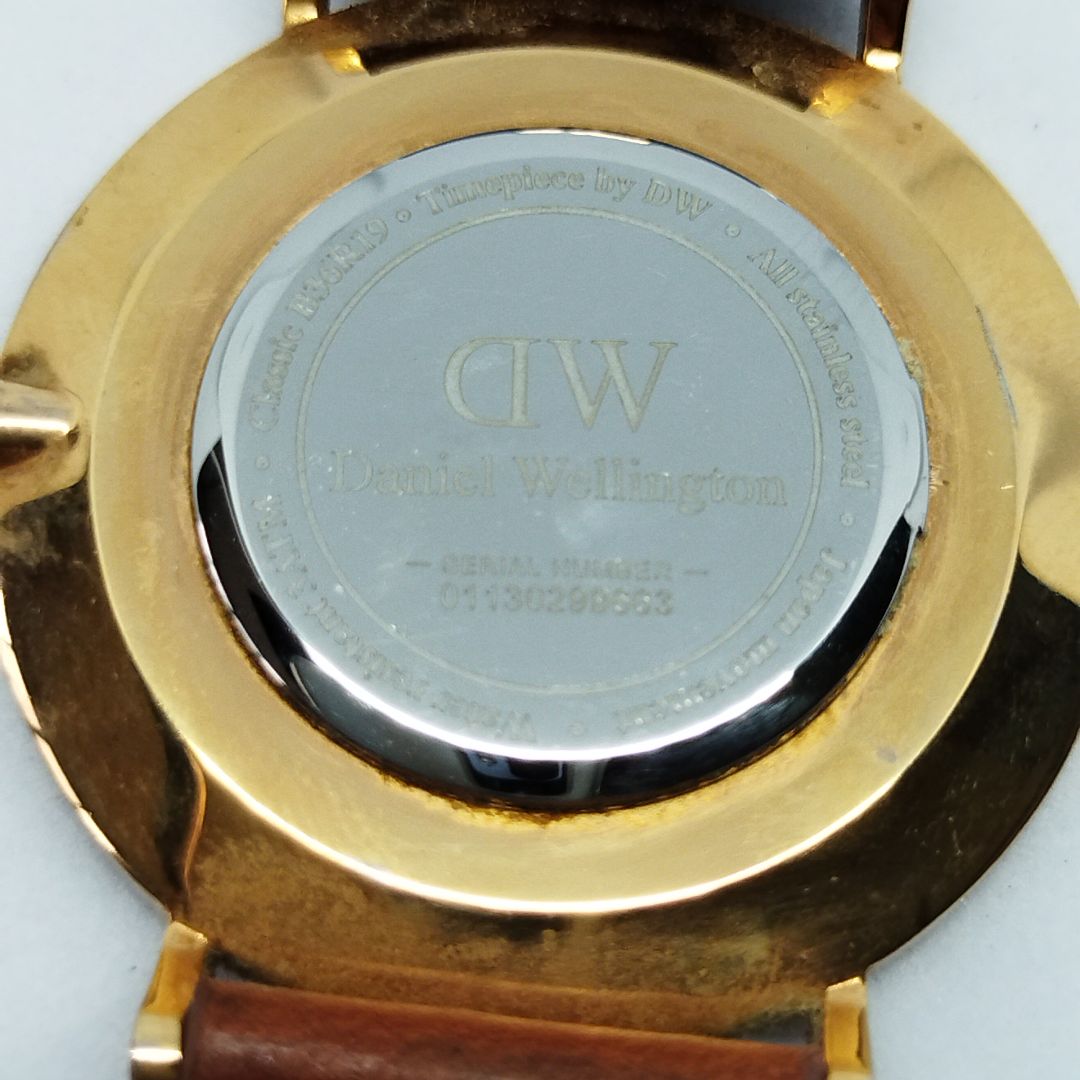 Daniel Wellington Analog Quartz Women