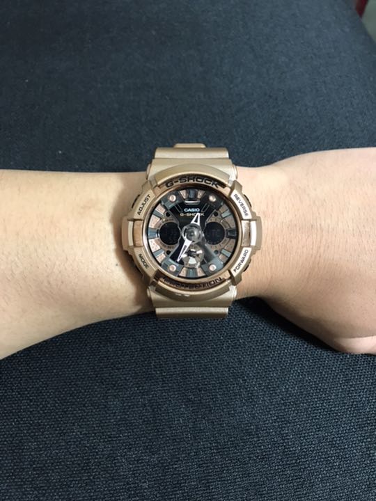 G-shock GA-200GD-9B Digital-Analog Quartz Men
