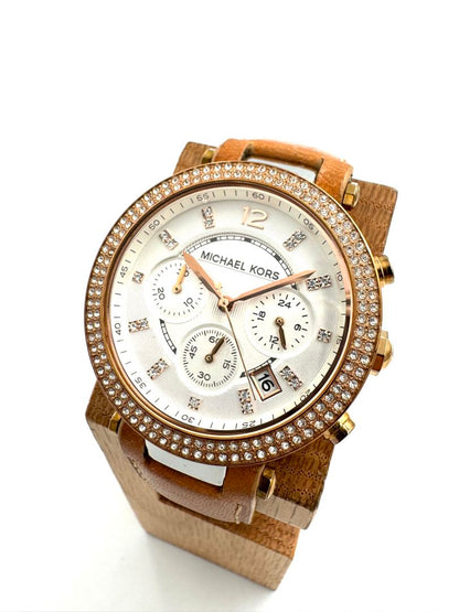 Michael Kors Analog Quartz Women Chronograph Watch
