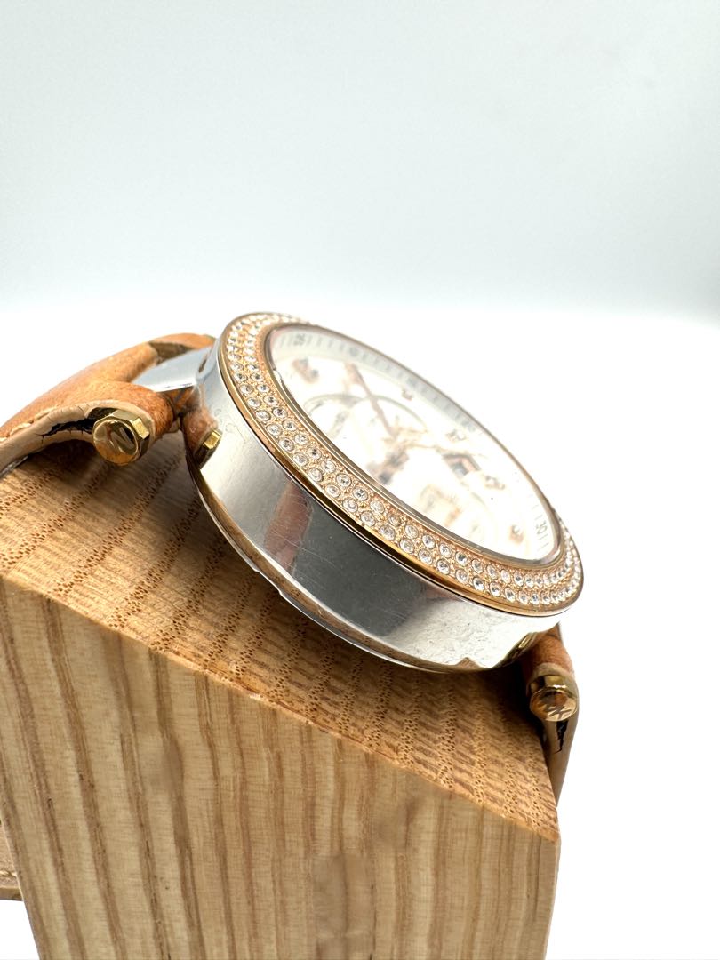Michael Kors Analog Quartz Women Chronograph Watch