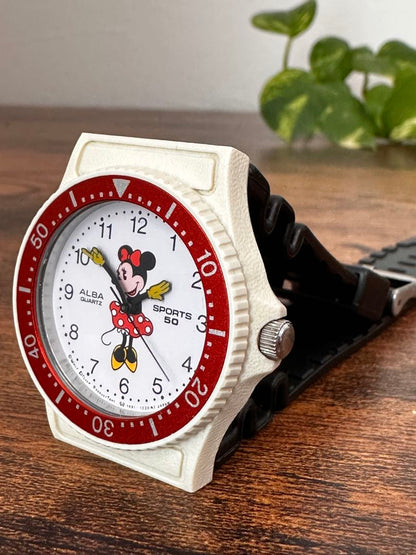 Seiko Alba Disney Analog Quartz Women Rare Retro Minnie Watch