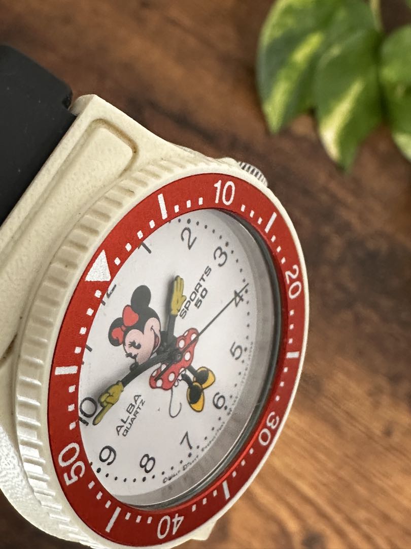 Seiko Alba Disney Analog Quartz Women Rare Retro Minnie Watch
