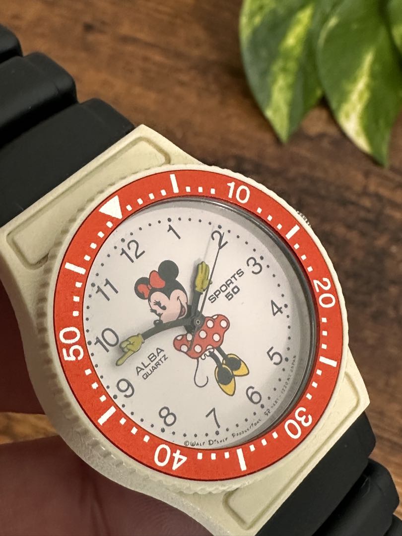Seiko Alba Disney Analog Quartz Women Rare Retro Minnie Watch