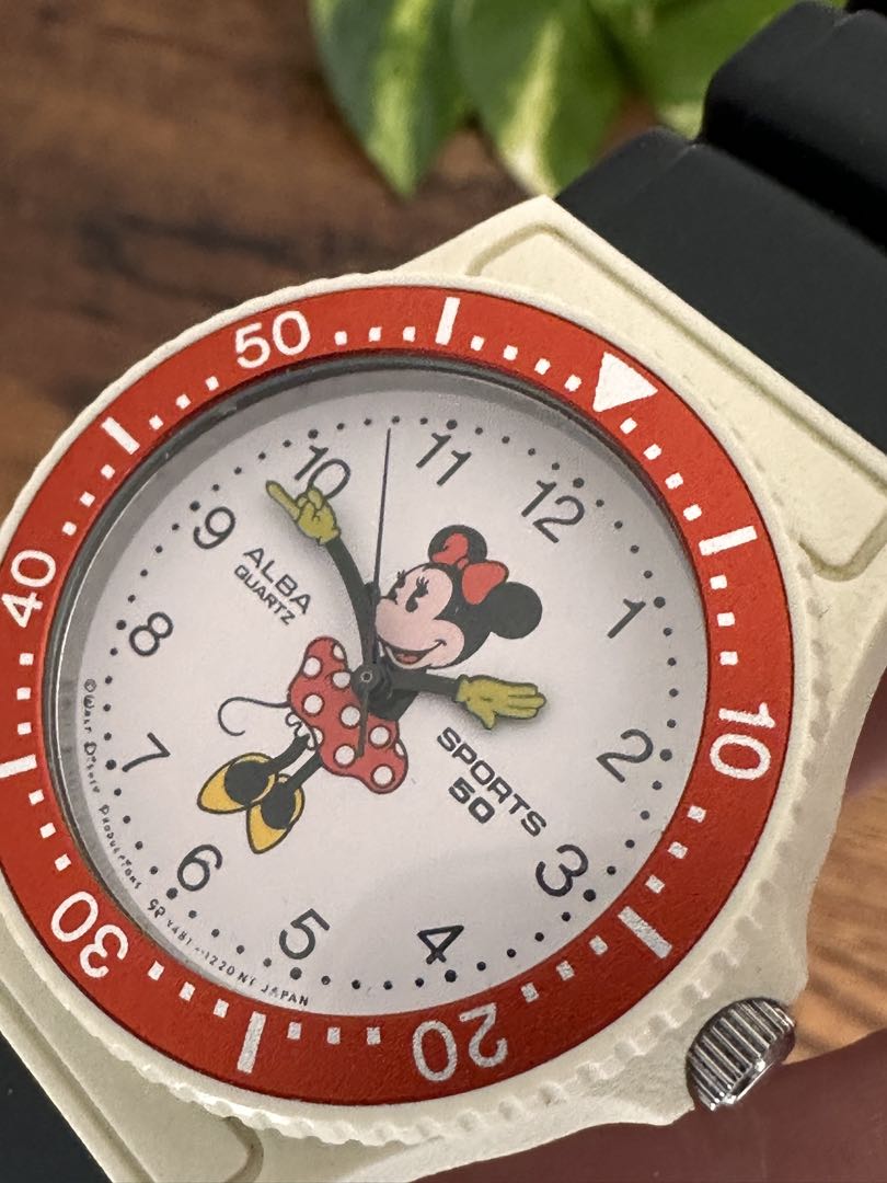 Seiko Alba Disney Analog Quartz Women Rare Retro Minnie Watch