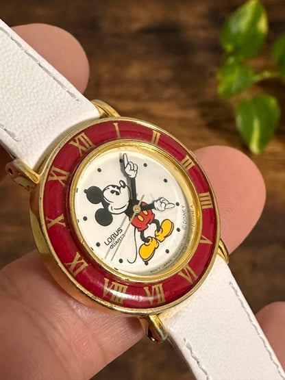 LORUS Disney Analog Quartz Women ロラス 希少 レトロ ミッキー Watch