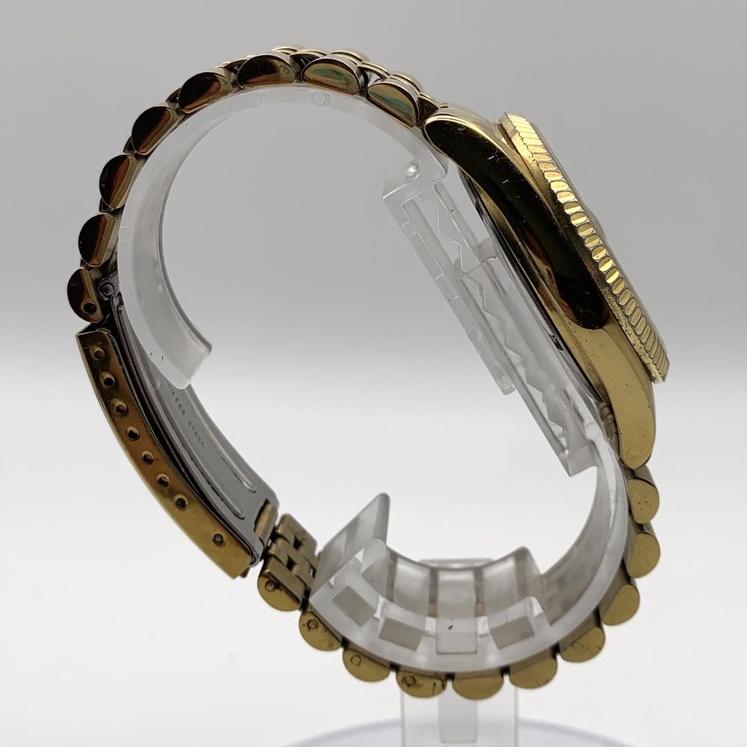 CHARLES VOGELE Analog Quartz Men シャルル・フォーゲル シャルル ホーゲル Cv-7291 [For Parts / Junk]