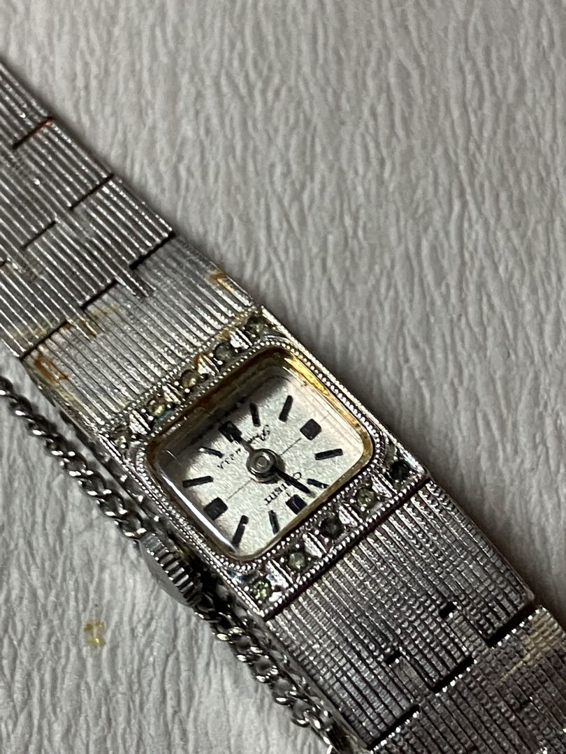 Analog Mechanical (Manual) Women