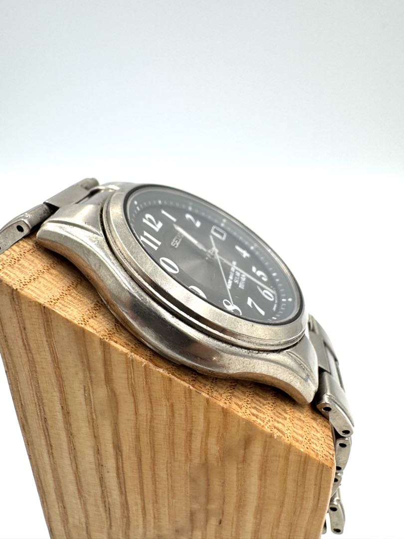 Seiko Selection 7B22-0AD0 Analog Quartz Unisex Adults Solar Radio Control Titanium Junk Black Dial Men'S Watch Japan