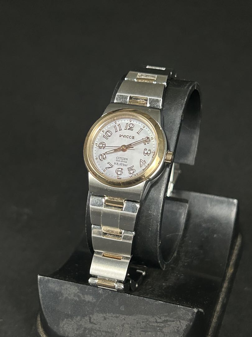 Citizen Wicca B031-S03933 Analog Quartz Women