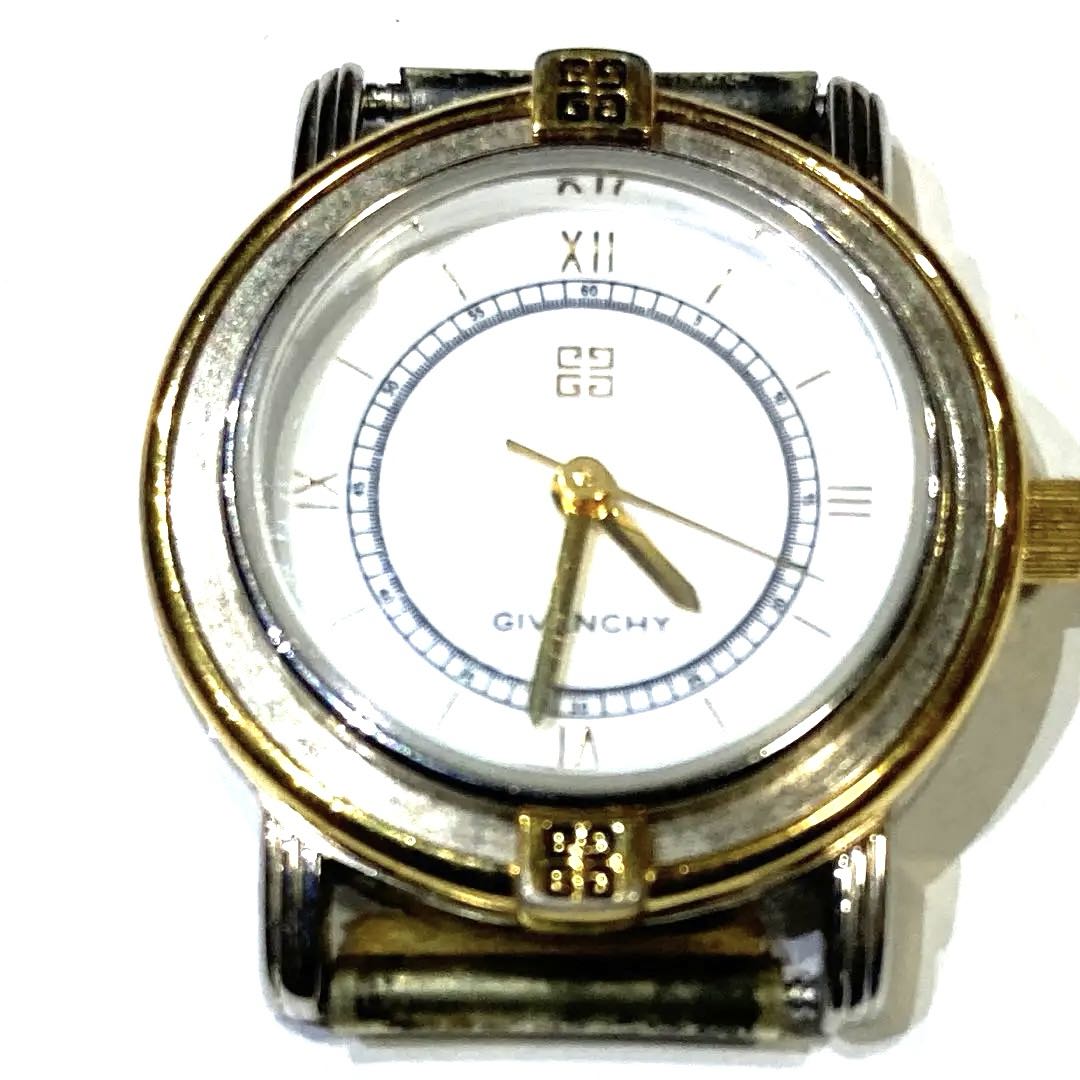 Givenchy Analog Quartz Women