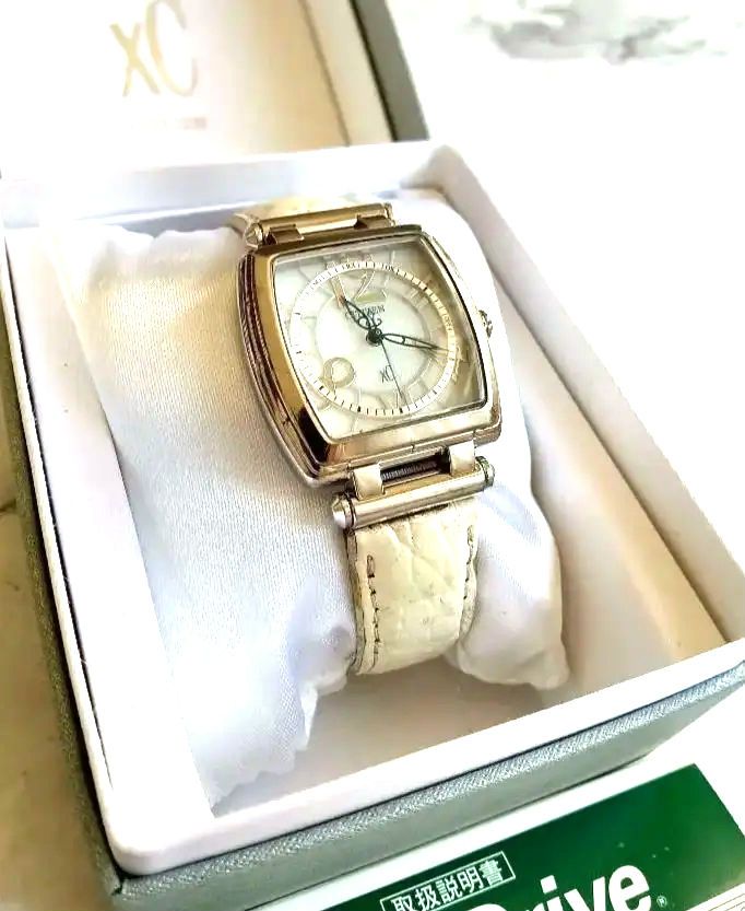 Citizen xC Cross-C Eco-Drive Duratect H336-T013031 Analog Solar Women