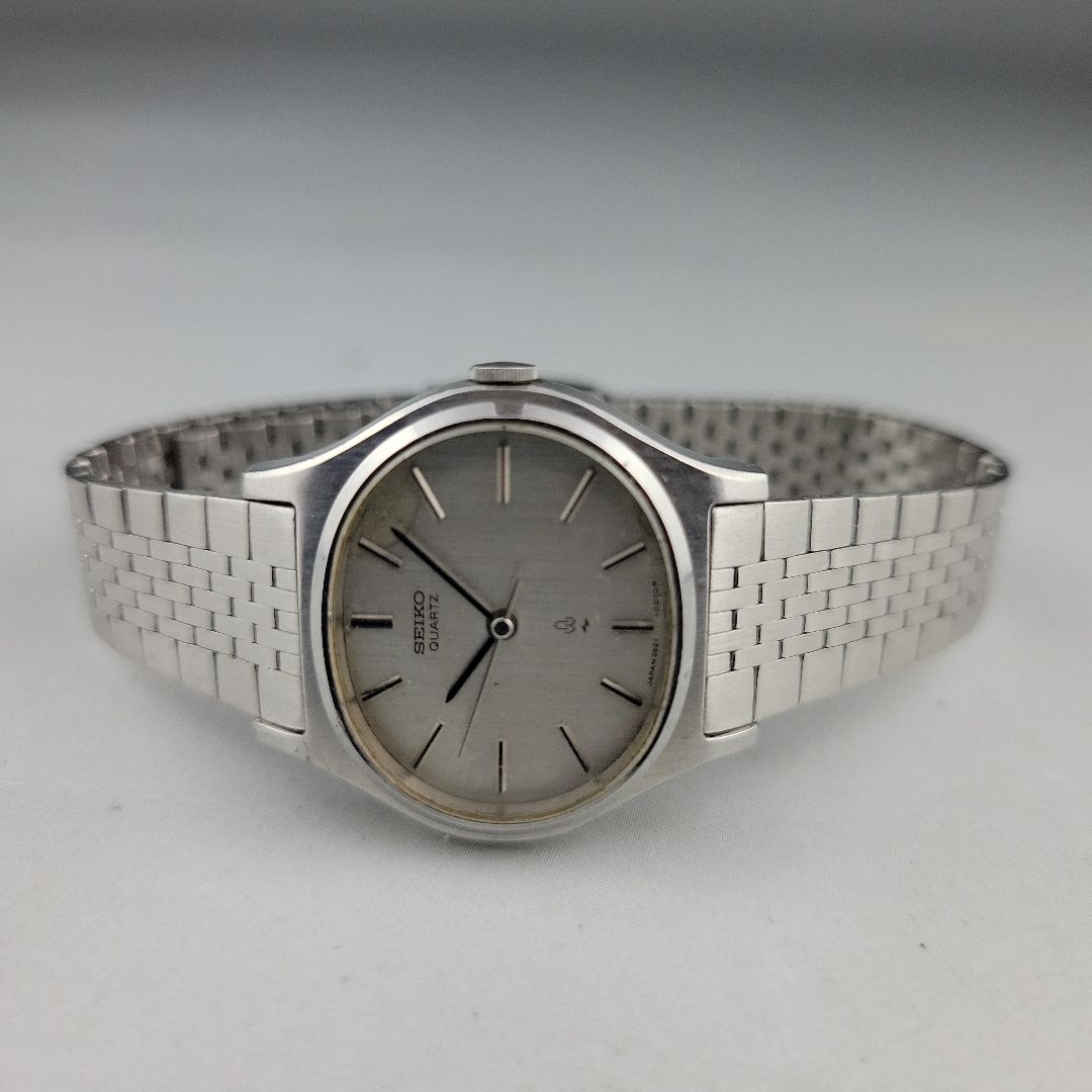Seiko X22MM Analog Quartz Women