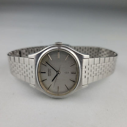Seiko X22MM Analog Quartz Women