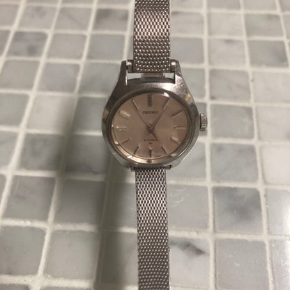 Seiko Analog Mechanical (Manual) Women