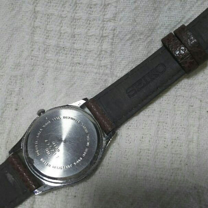 Seiko Alba Success SUCCESS V701-1L60 Analog Quartz Women
