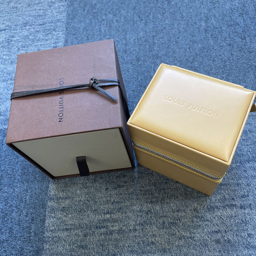 Louis Vuitton Analog Quartz Women