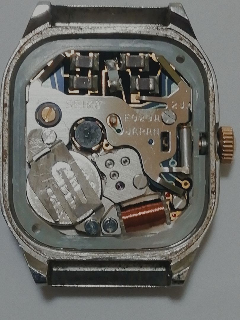 Seiko E029-5250 Digital-Analog Quartz Women Hybrid Ani-Digi Running Item