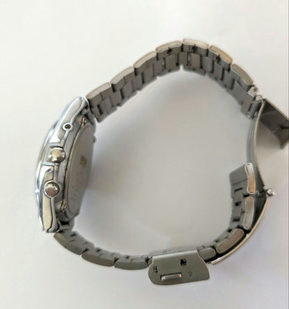 Citizen Q&Q Analog Solar Men