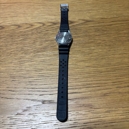 Kiki Analog Quartz Women