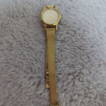 Analog Quartz Women