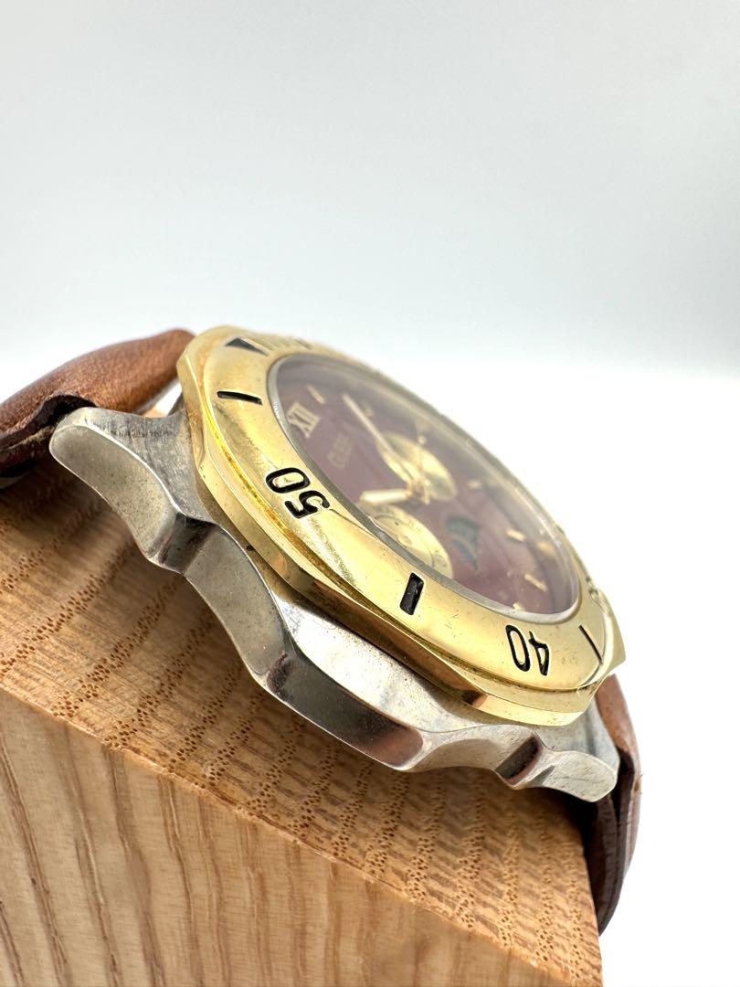 Guess Analog Quartz Men Chronograph Watch