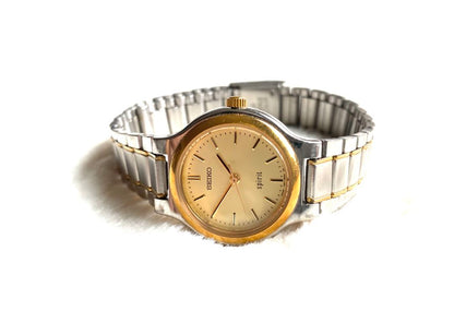 Seiko Spirit Analog Quartz Women
