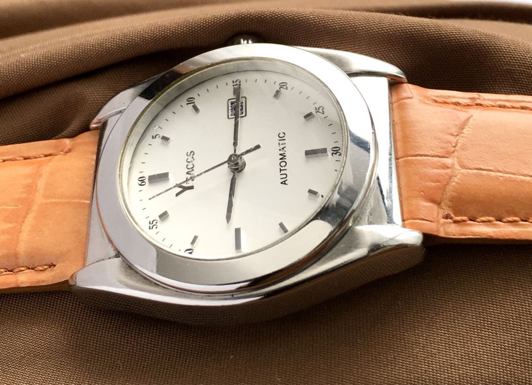 Y'saccs Analog Mechanical (Automatic) Men