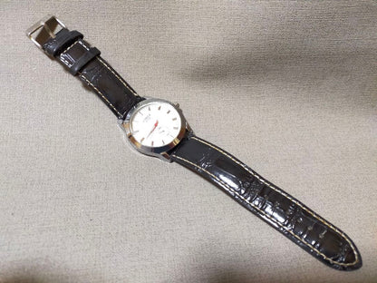 Amber Time Analog Quartz Men