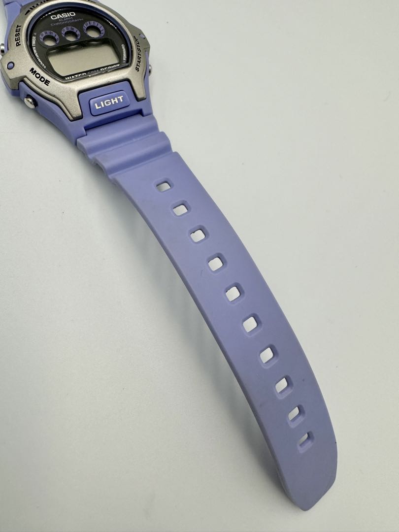 Casio Illuminator LW-202H Digital Quartz Women