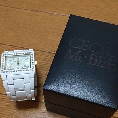 Cecil Mcbee Analog Quartz Women