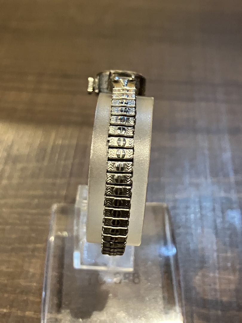 Seiko Diashock Analog Mechanical (Manual) Women