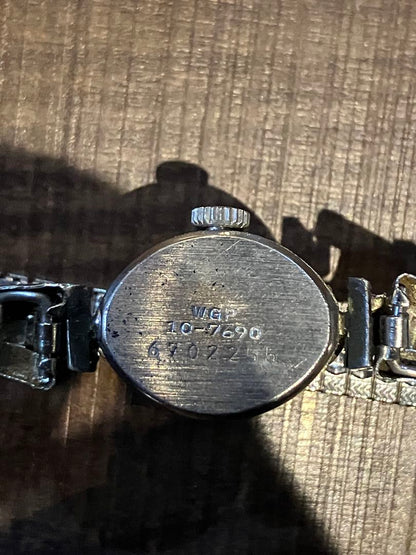 Seiko Diashock Analog Mechanical (Manual) Women