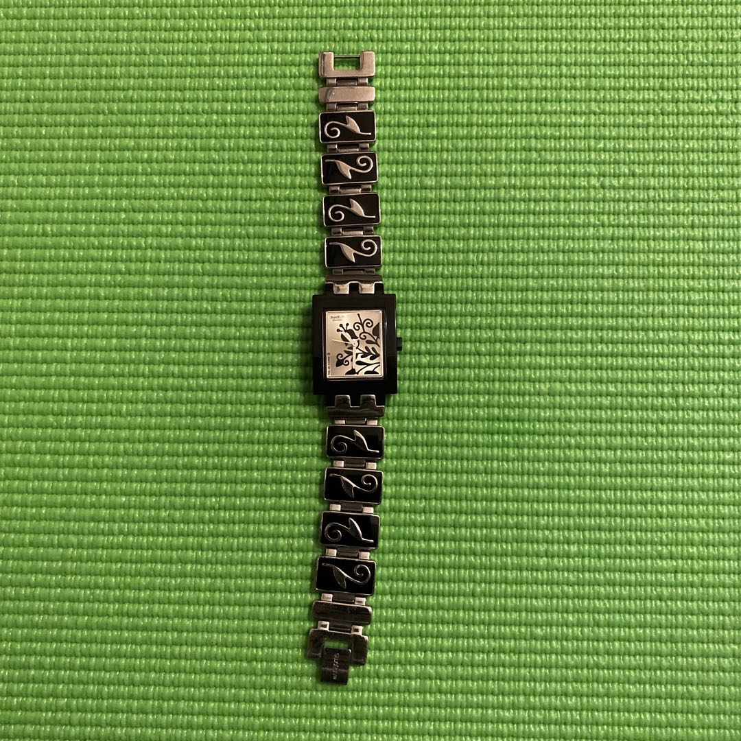Swatch Analog Quartz Women