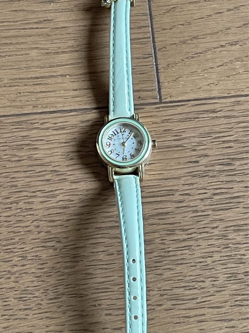 Field Work Porte Bonheur Analog Quartz Women