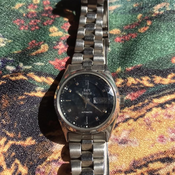 Citizen Vert Dense Analog Mechanical (Automatic) Women