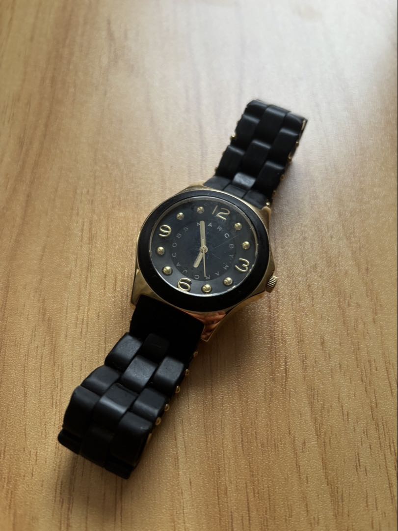 Marc By Jacobs Analog Quartz Women