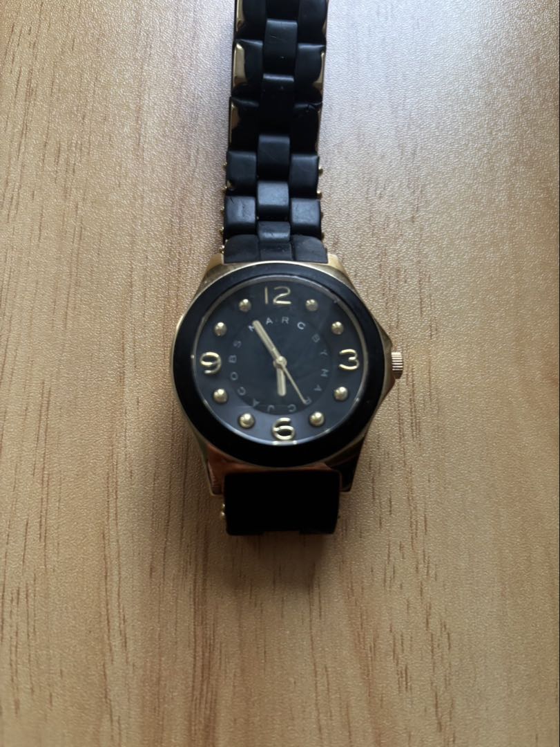 Marc By Jacobs Analog Quartz Women