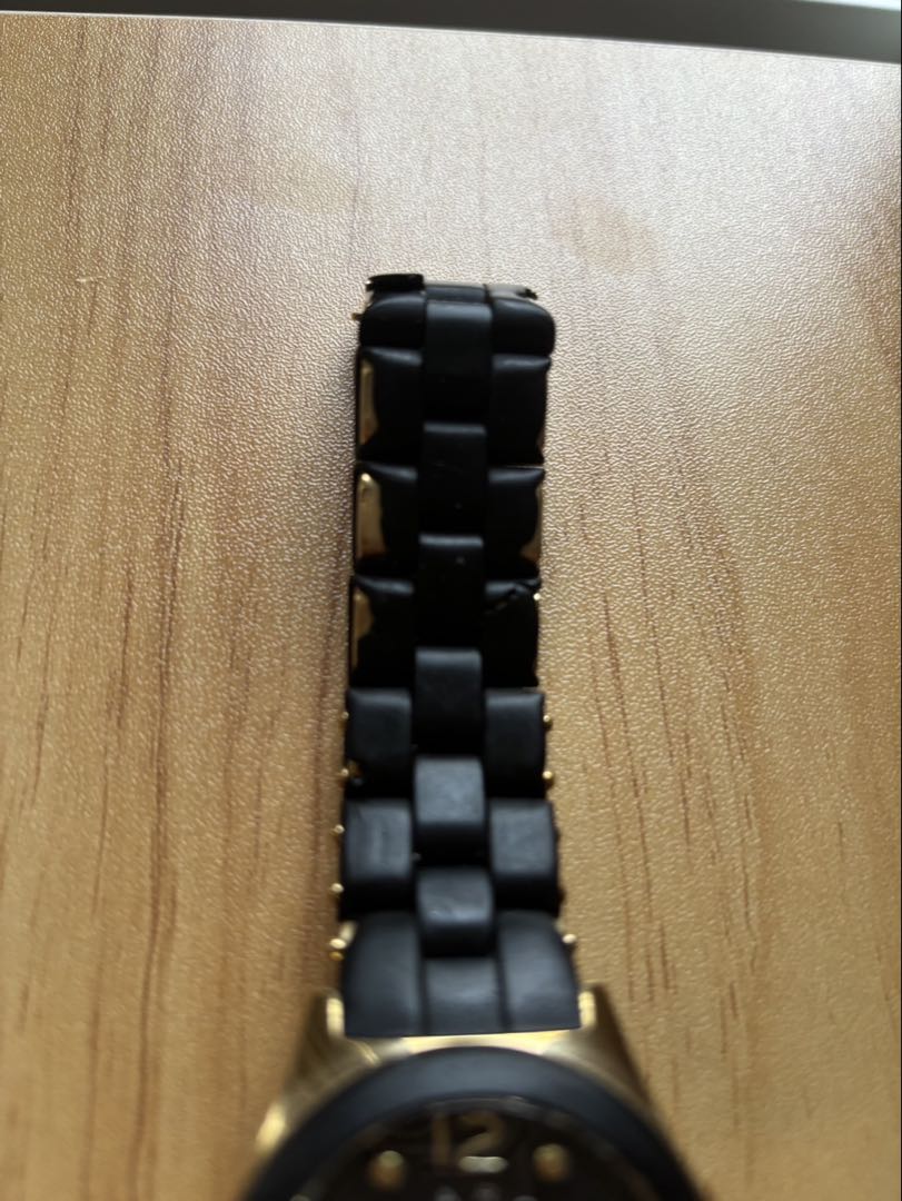 Marc By Jacobs Analog Quartz Women