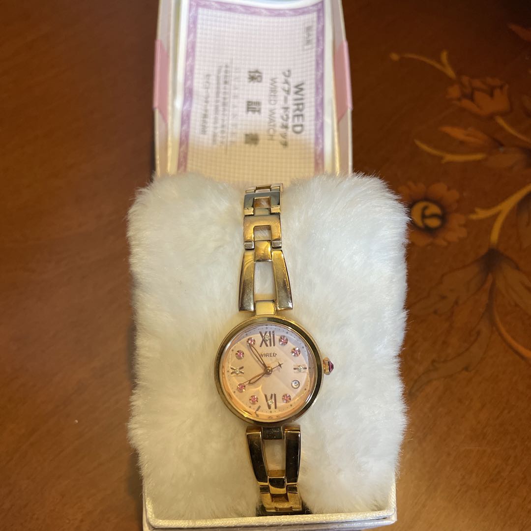 Seiko wired AGEK737 Analog Solar Women