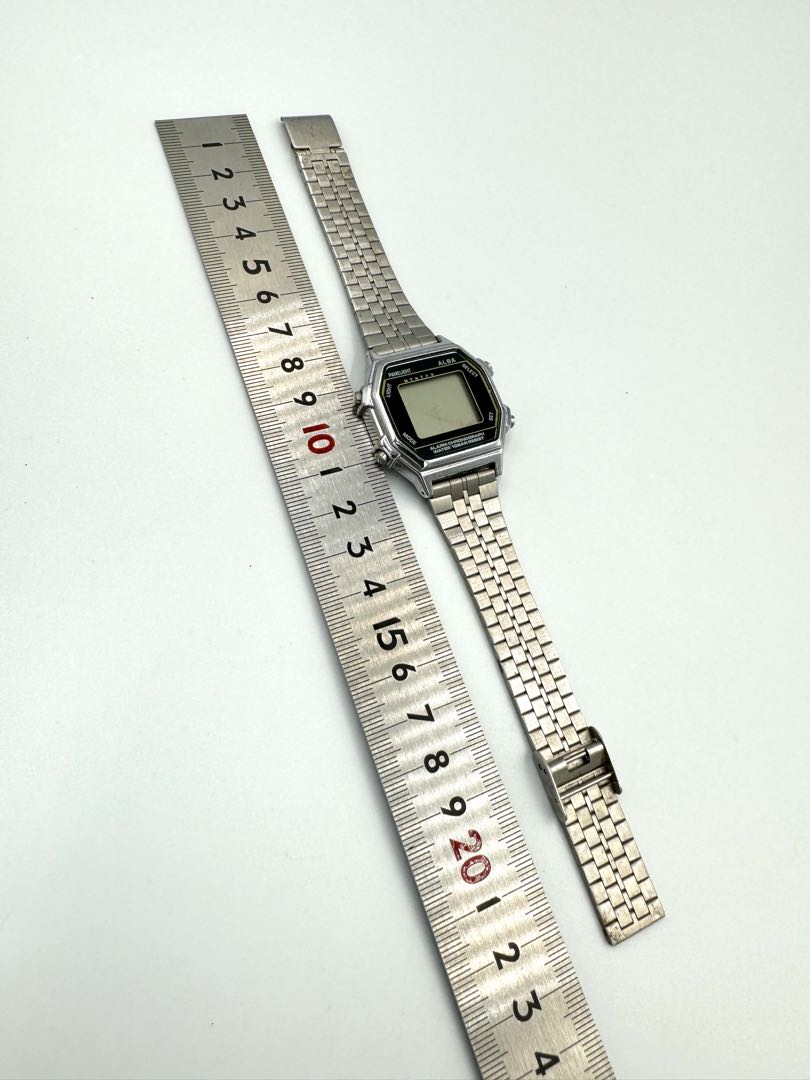 Seiko Alba W136-4A20 Digital Quartz Men