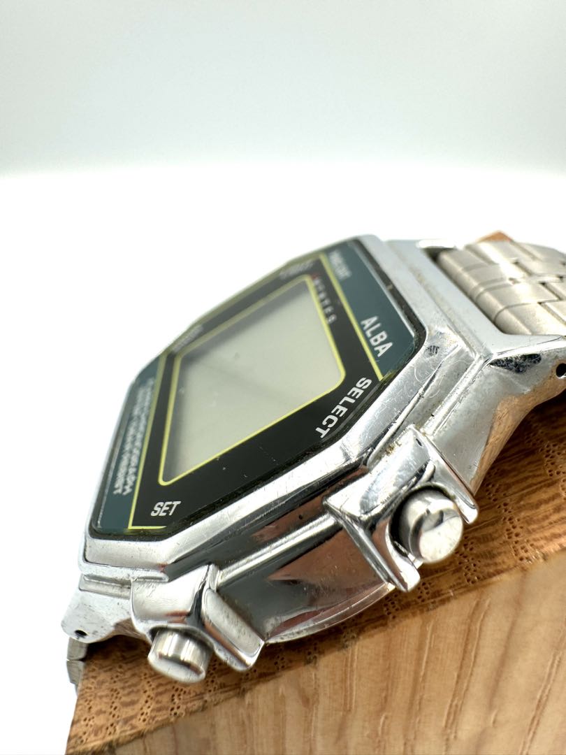 Seiko Alba W136-4A20 Digital Quartz Men