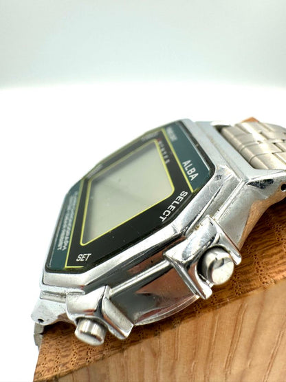 Seiko Alba W136-4A20 Digital Quartz Men