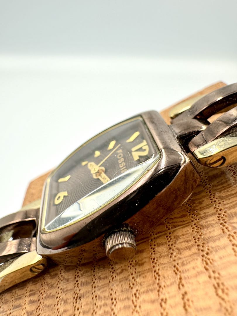 Fossil F2 Analog Quartz Women Watch