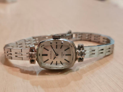 Seiko Analog Mechanical (Manual) Women